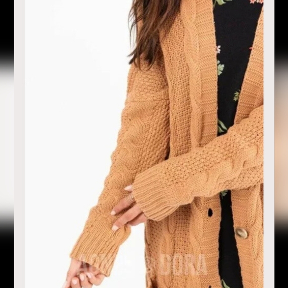 Agnes & Dora Sweaters - Womens Agnes + Dora Caramel Long sleeve Cardigan | Medium